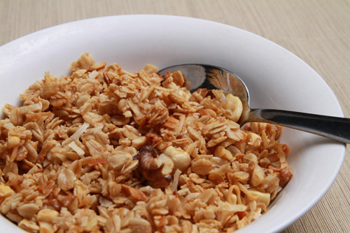 Coconut_Vanilla_Granola_recipe_photo