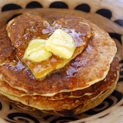 Oatmeal_Cinnamon_Raisin_Pancake_recipe_photo