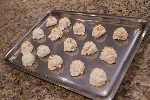 Macaroons from Coconut Milk Pulp