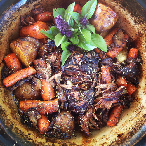 Pot_Roast_with_Caramelized_Onions
