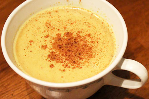 Soothing_Coconut_and_Turmeric_Milk