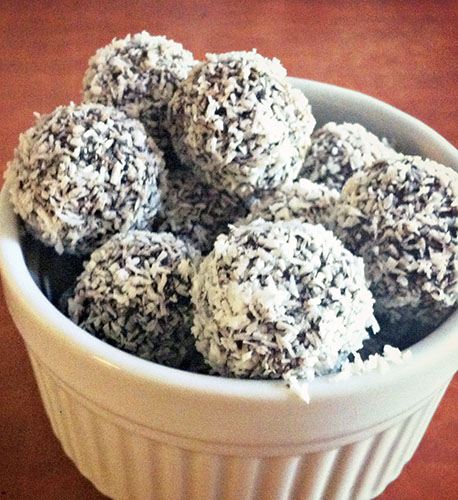 Chocolate_Coconut_Rolled_Truffles