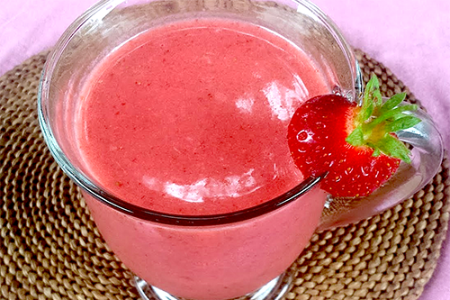 Strawberries 'N Cream Smoothie